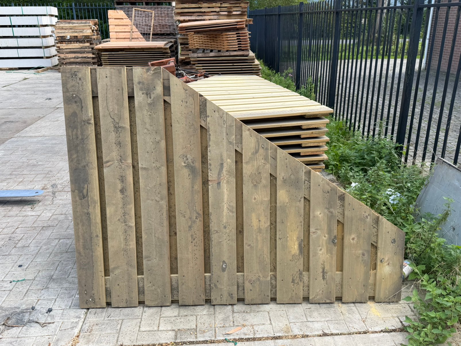 8 stuks Schutting schuin aflopend grenen, Ophalen, 1 tot 2 meter, Minder dan 3 meter, Nieuw