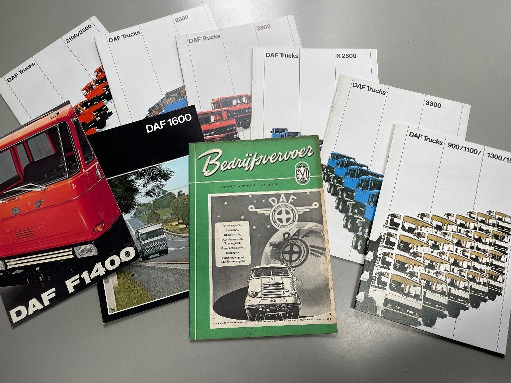 Verzameling DAF Trucks folders, brochures etc – jaren 70/80, Ophalen of Verzenden, Zo goed als nieuw, Overige merken