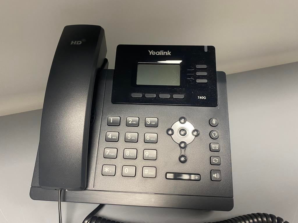 yealink t40g IP-telefoon (14 stuks), Telecommunicatie, Ophalen, Zo goed als nieuw