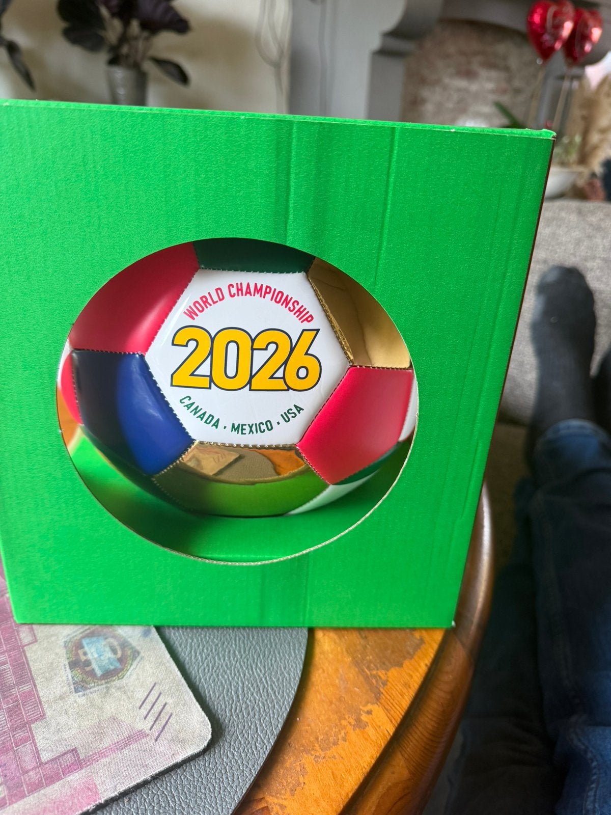 Limitted edition bal 2026, Maat XL, Ophalen, Nieuw, Bal
