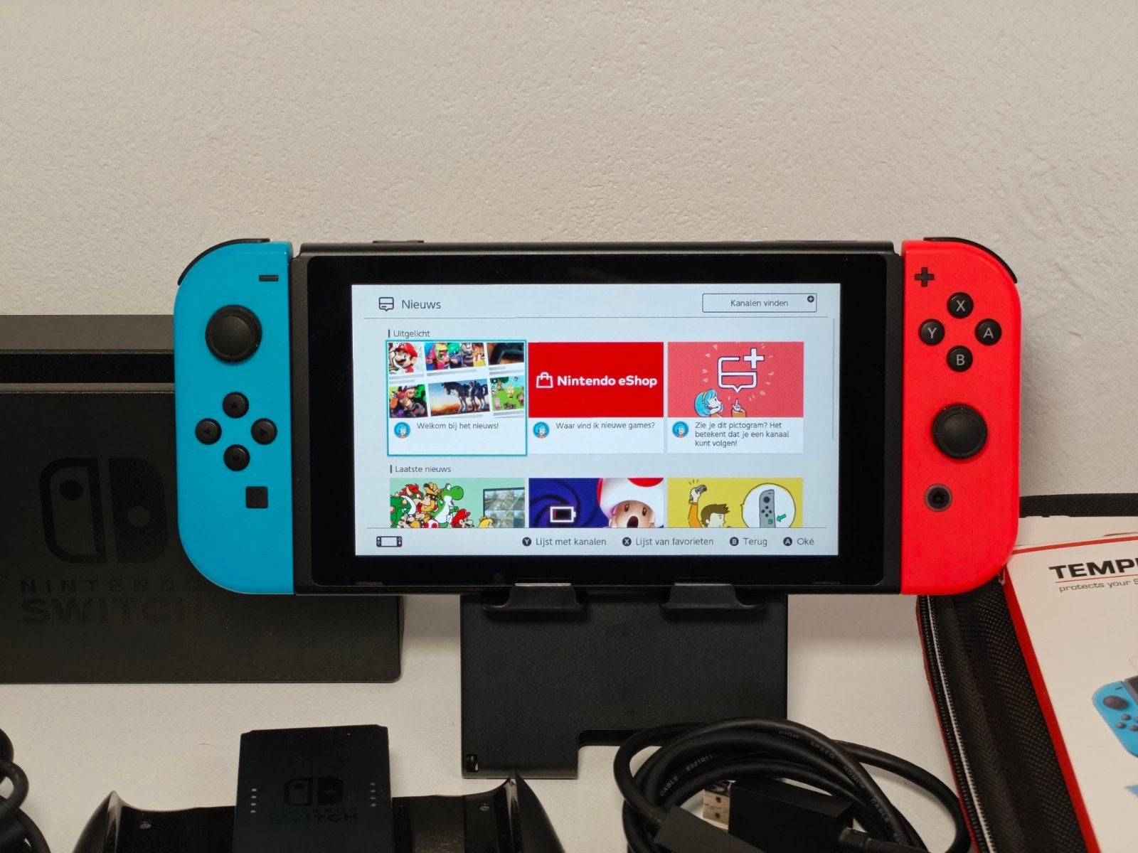 Nintendo Switch V2 met Mario Kart 8 en Mario Party, Spelcomputers en Games, Racen en Vliegen, 5612GA, Ophalen of Verzenden, NVT