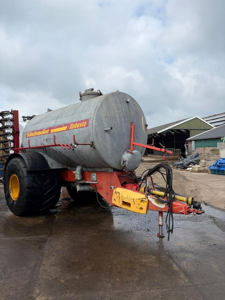 Schuitemaker Robusta mesttank met 5,4 meter Vredo bemester, Zakelijke goederen, Agrarisch | Werktuigen, Akkerbouw, Veehouderij