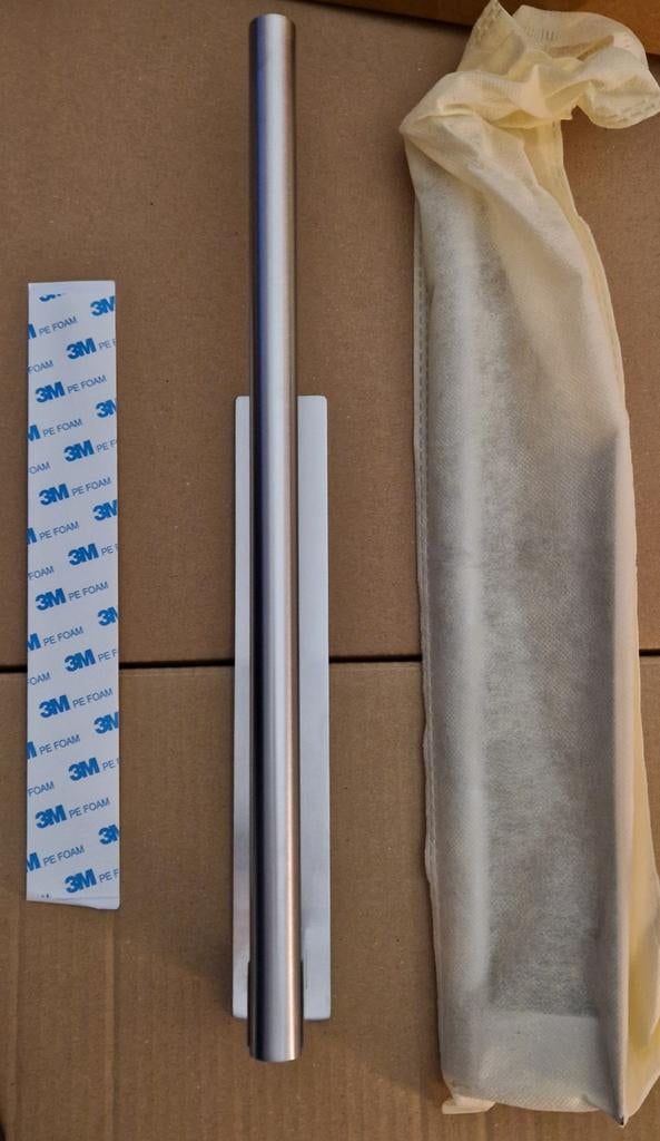 2x Zelfklevende Handdoekenrek RVS - 39cm, Huis en Inrichting, Ophalen of Verzenden