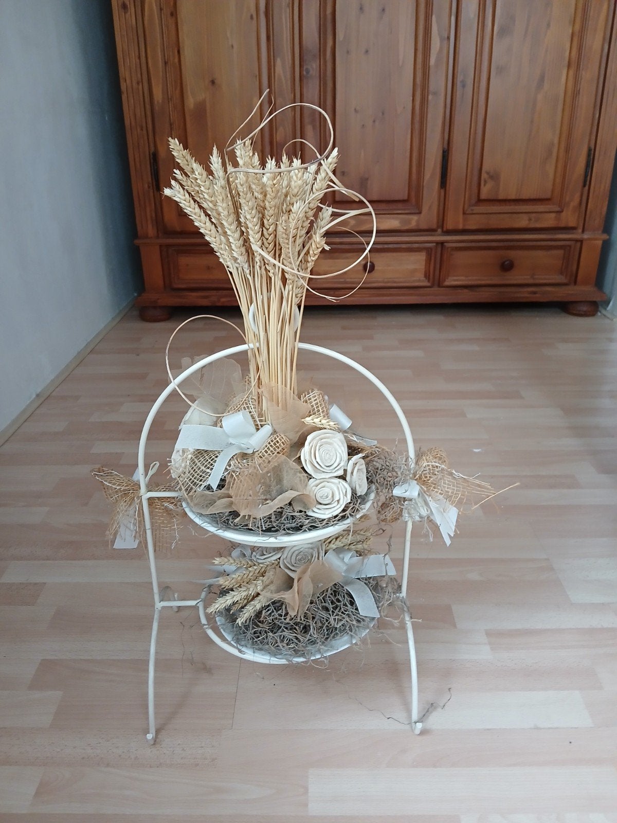 Decoratieve etagère met droogbloemen en graan, Ophalen, Metaal, Wit, Landelijk