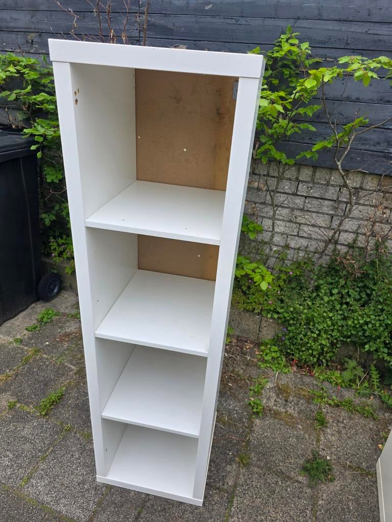 Witte Ikea Kallax kast - gebruikt, Huis en Inrichting, Kasten | Boekenkasten, Gebruikt, Minder dan 50 cm, 150 tot 200 cm, 25 tot 50 cm