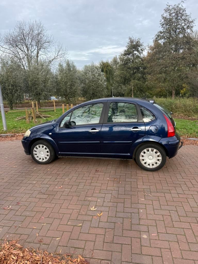 Citroën C3 1.4 I 2003 Blauw, Auto's, Voorwielaandrijving, Blauw, Origineel Nederlands, Handgeschakeld