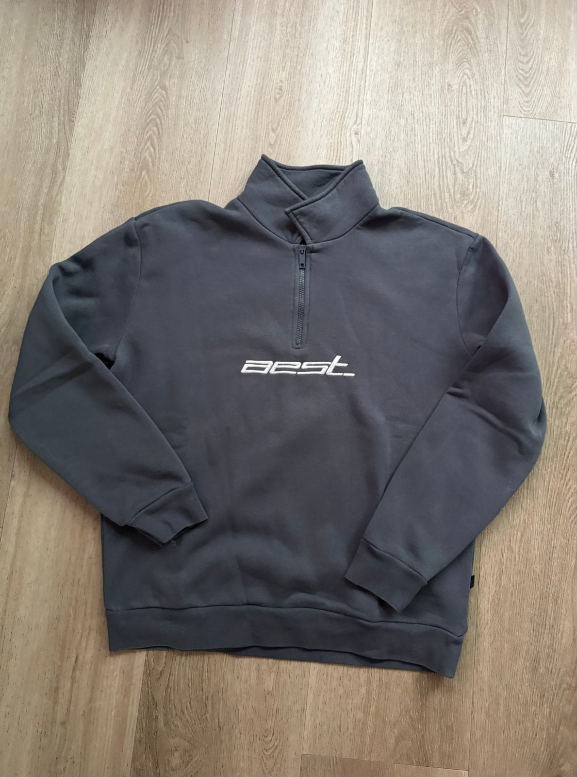 Daily Aesthetikz Hoodie - Maat M, Ophalen of Verzenden, Zo goed als nieuw, Maat 48/50 (M), Grijs