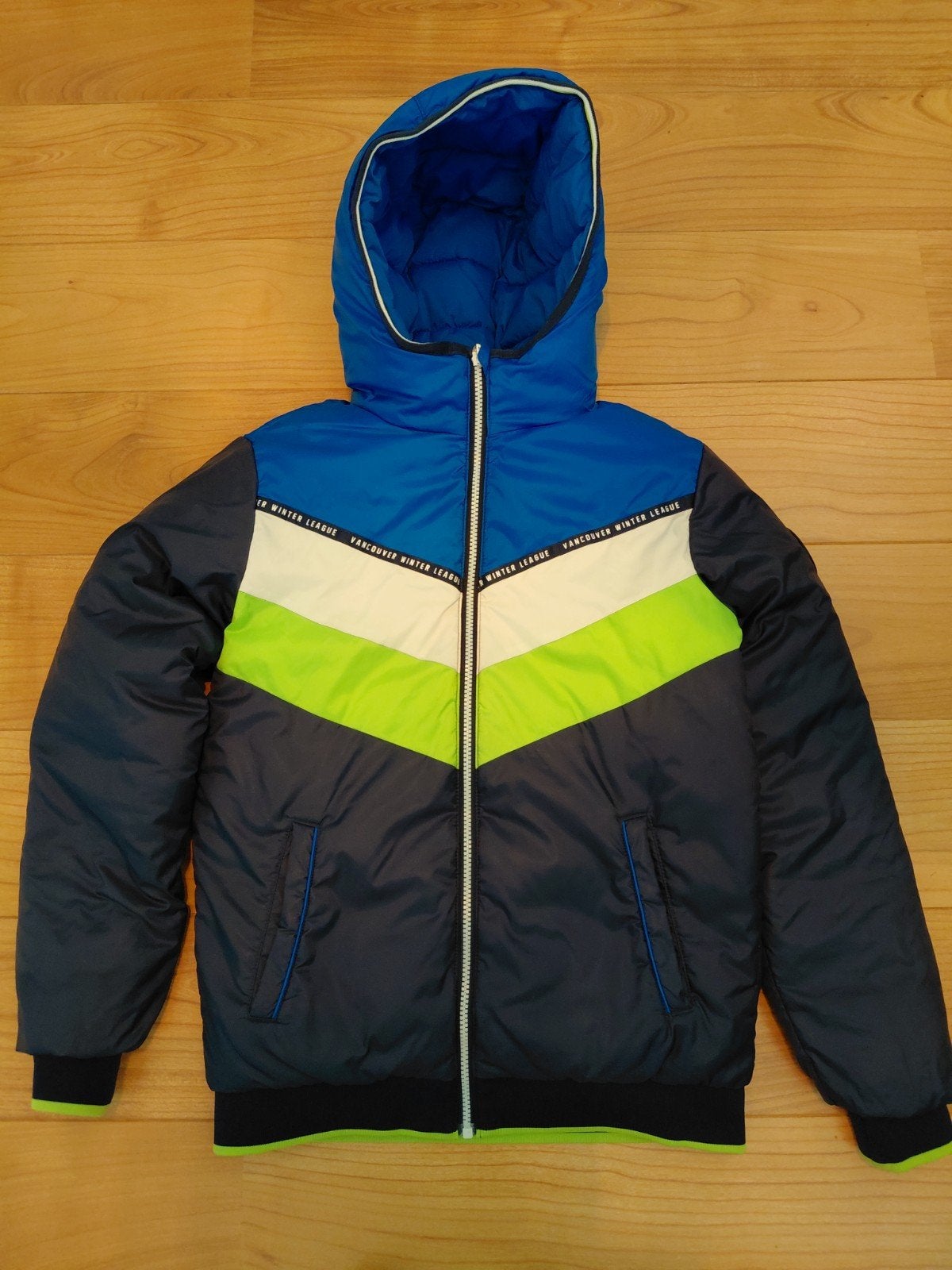 Mooie reversible winterjas jongens WE Fashion maat 158/164, Kinderen en Baby's, Ophalen, Zo goed als nieuw, We Fashion, Jongen