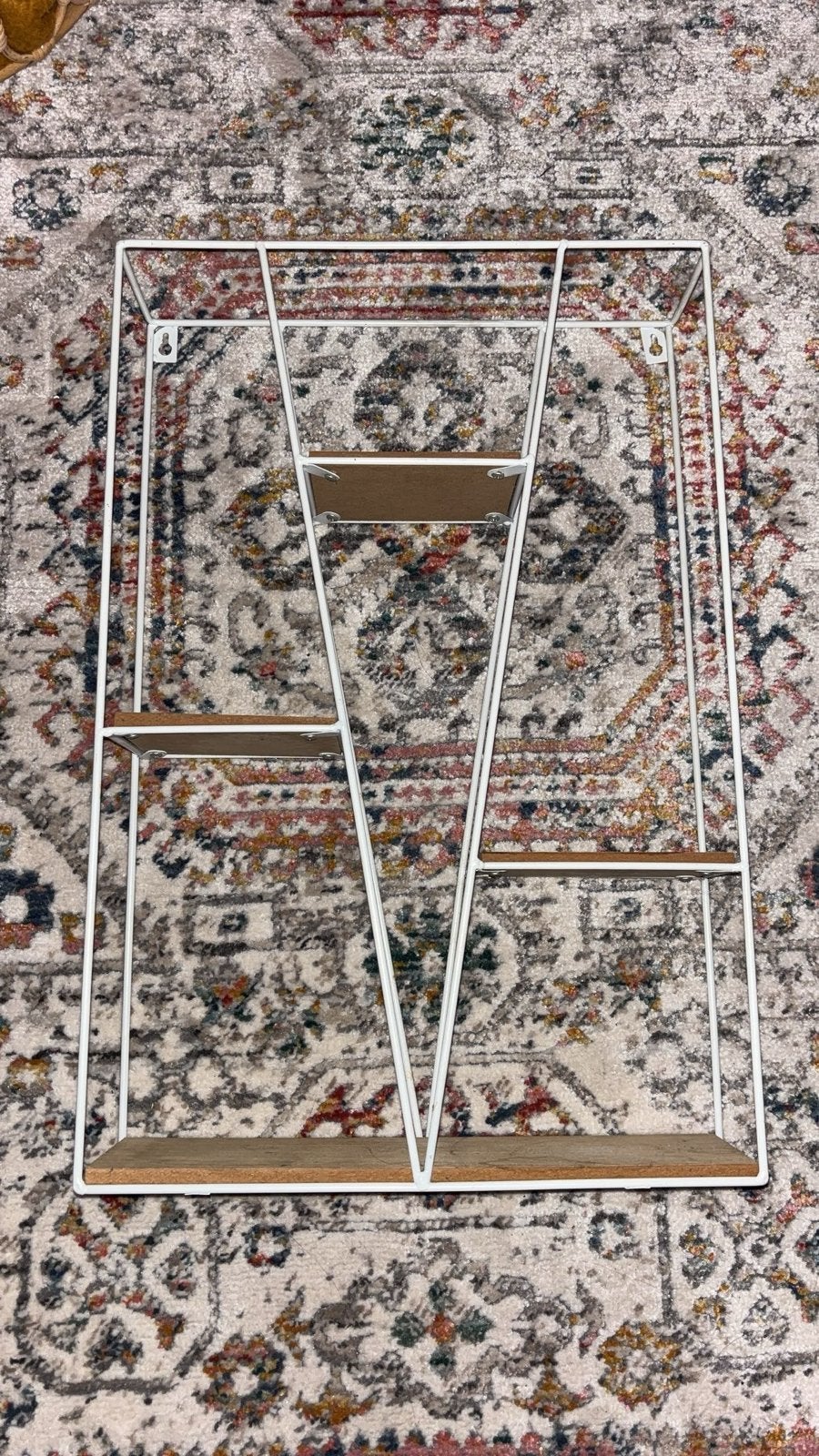 Witte metalen wandplank met houten schappen en wit fotorek, Ophalen, Gebruikt