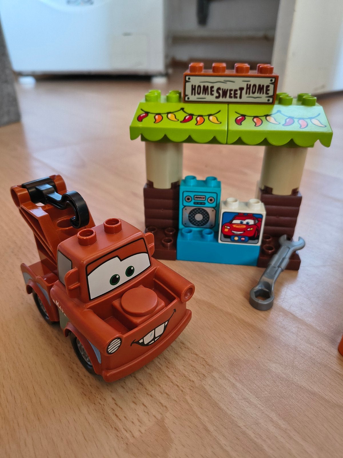 LEGO Duplo 10856 - Cars Takelwagen Mater met garage, Kinderen en Baby's, Speelgoed | Duplo en Lego, Ophalen, Gebruikt, Overige thema's