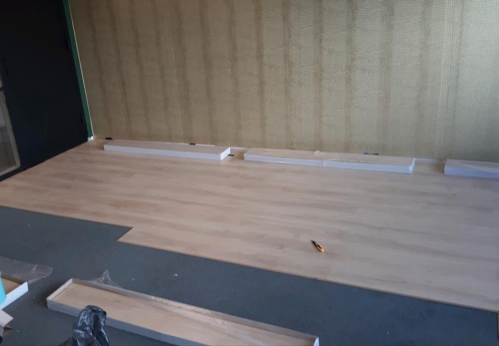 Laminaat leggen / Strak, Snel & Betrouwbaar, Diensten en Vakmensen, Vloerleggers en Parketteurs, Laminaat of Parket