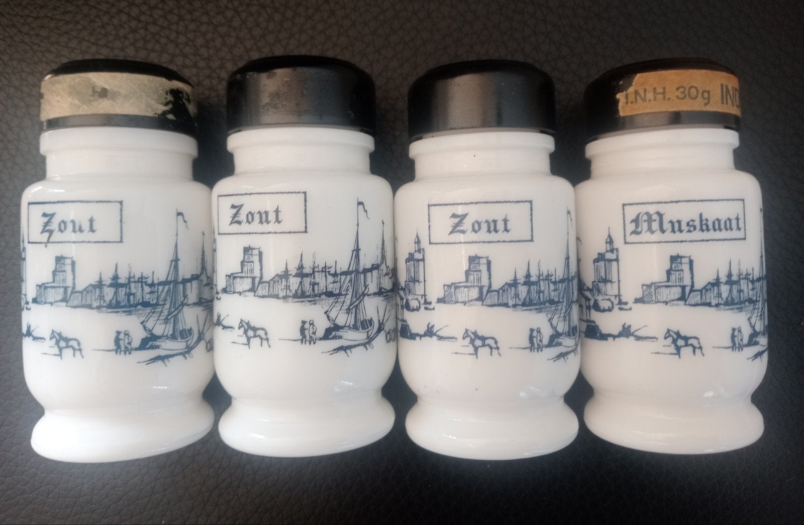 4 vintage kruidenpotjes, jaren 60 - 70, Huis en Inrichting, Ophalen of Verzenden, Overige materialen, Pot, Bus of Blik