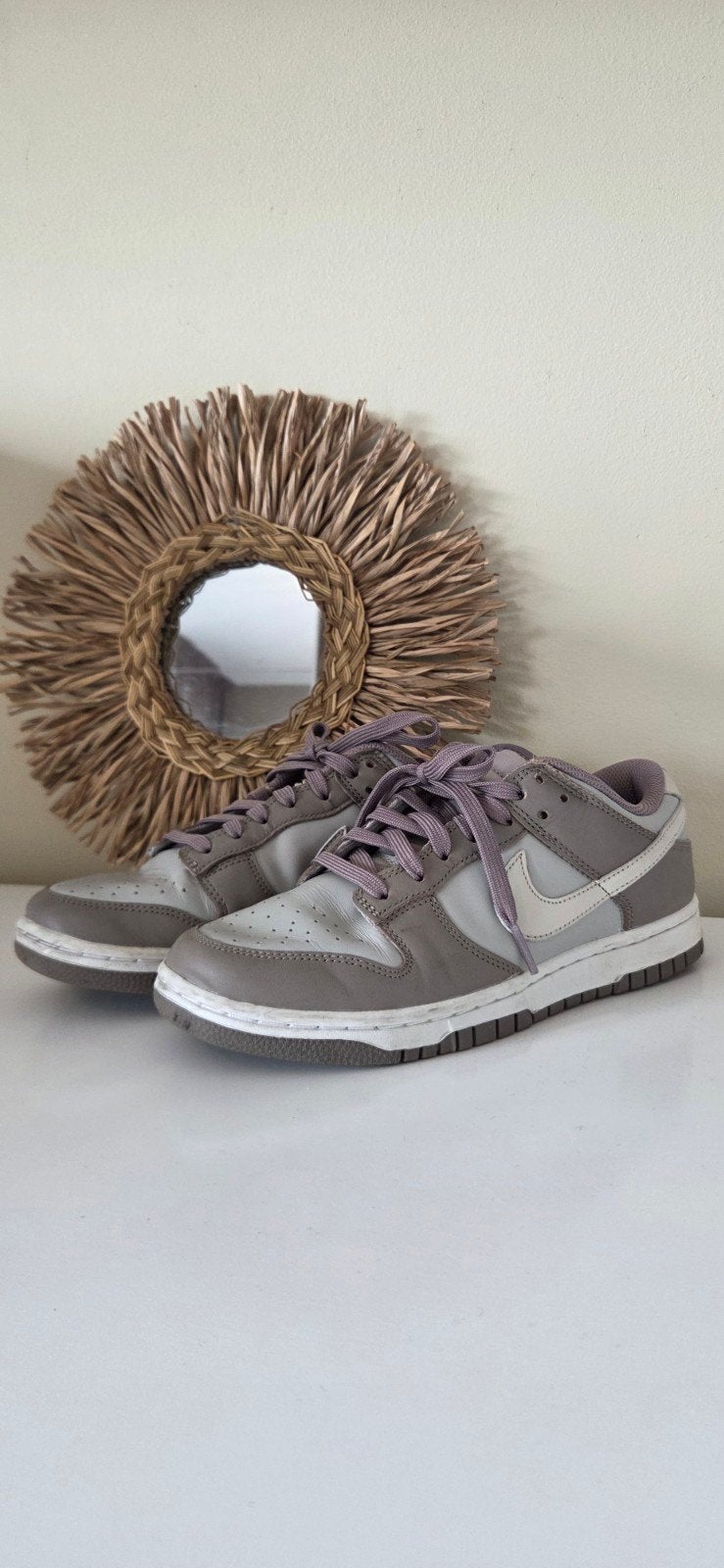 Nike Dunk Low Sneakers - Grijs, Beige, Nike, Ophalen of Verzenden, Sneakers of Gympen