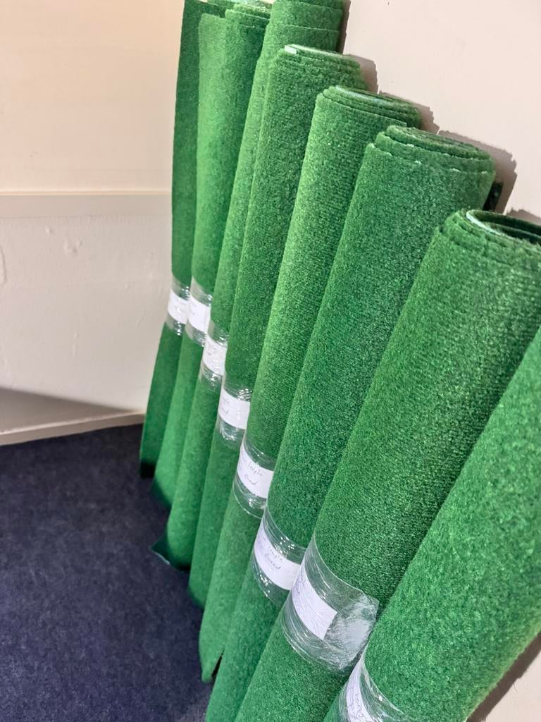 KUNSTSTOF GRASTAPIJT NIEUW !!!!, Huis en Inrichting, Nieuw, 150 tot 200 cm, Rechthoekig, Groen