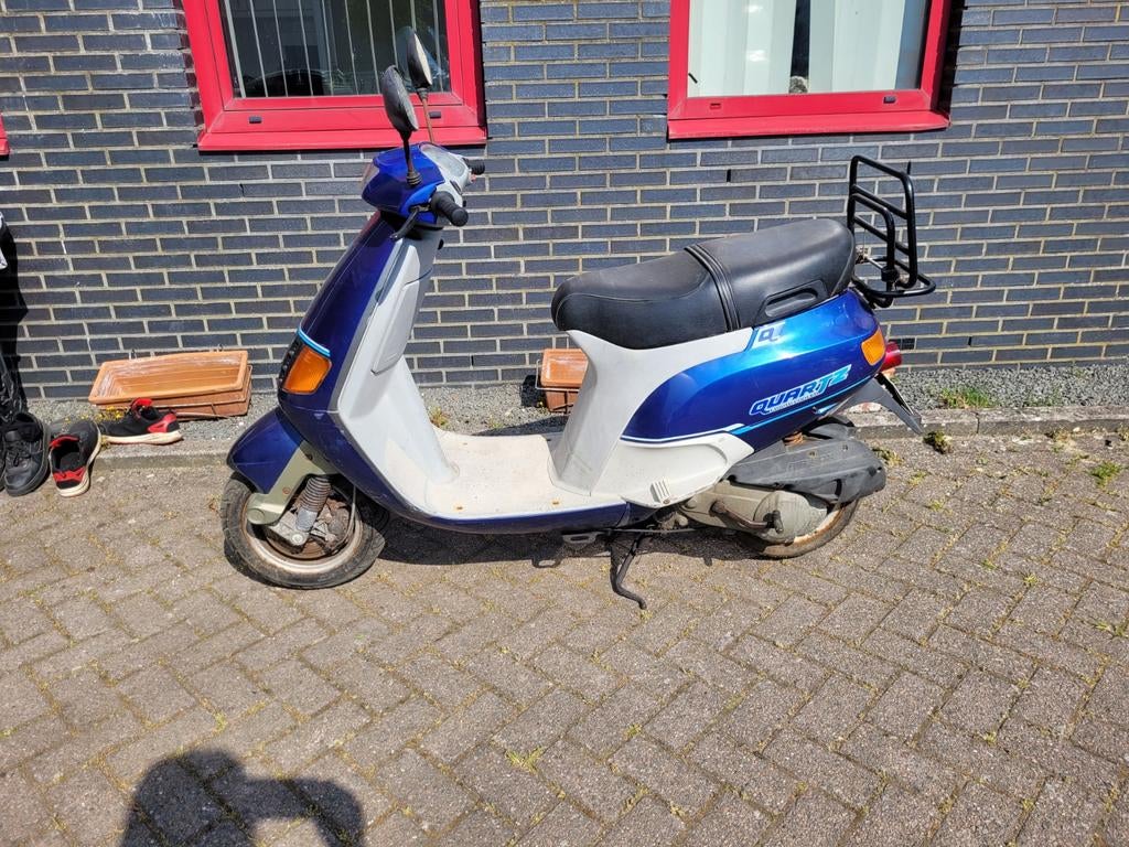 Piaggio Quartz Scooter - Blauw/Wit, schuurvondst, Ophalen, Gebruikt, Overige modellen, Piaggio