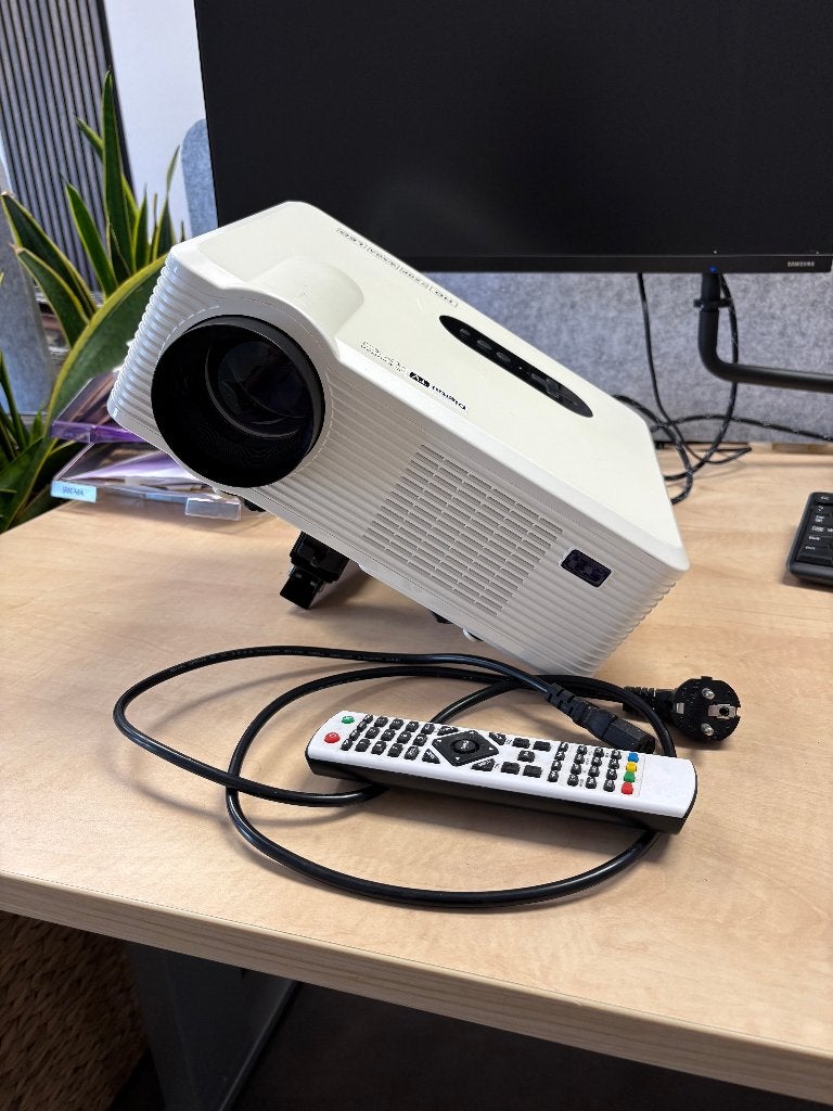 HD Led projector - beamer incl. beugel en afstandsbediening, Gebruikt, HD (720), Cheerlux, LED