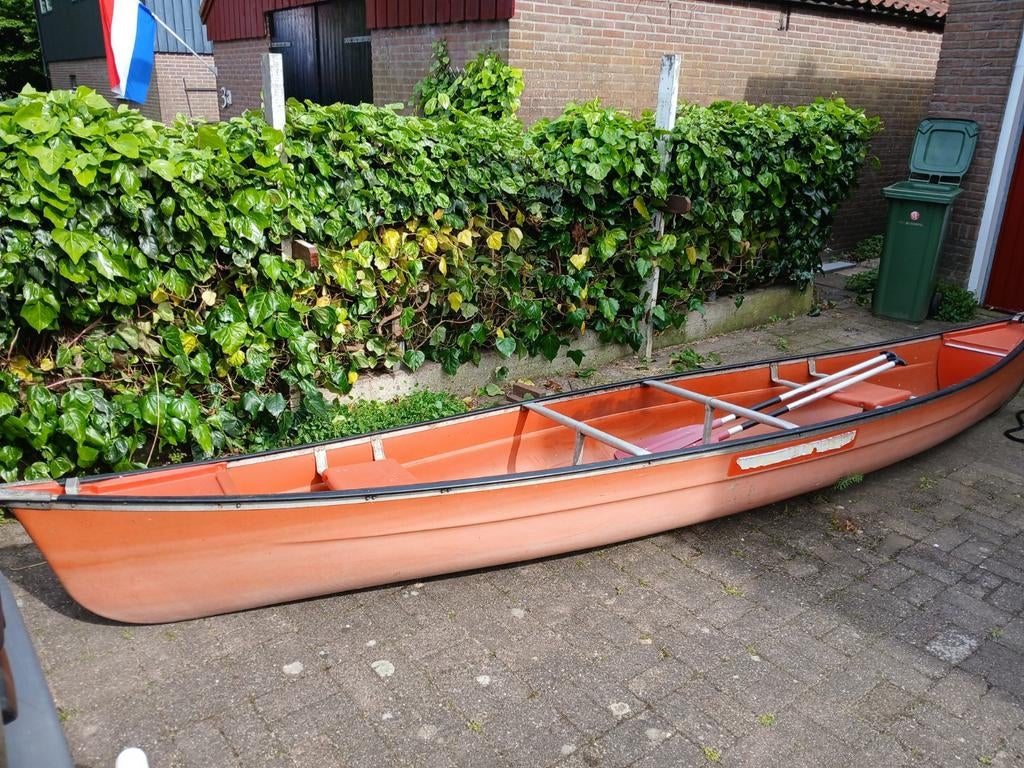 Coleman Canadese Kano 5.05m met 2 peddels - Goede staat, Watersport en Boten, Gebruikt, Ophalen of Verzenden, Canadese kano of Open kano