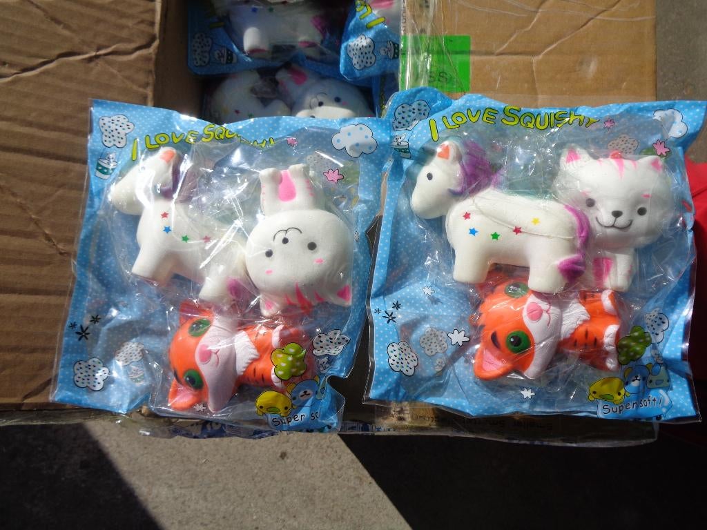 PARTIJ I LOVE SQUISHIES 3 PCS, ., Nieuw, Ophalen of Verzenden, .