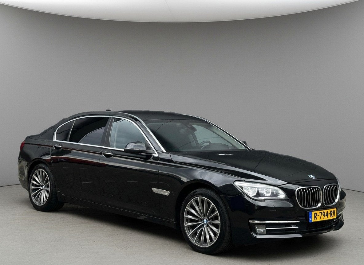 BMW 7-serie 750Li Individual Edition TV/360/HUD/SOFTCLOSE/DO, Euro 5, Gebruikt, 4395 cc, Leder