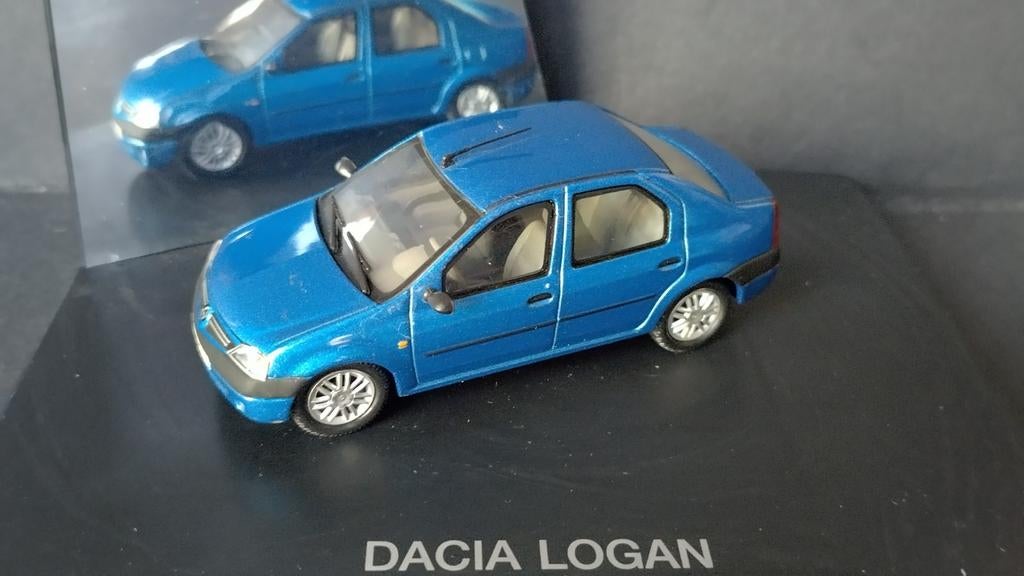 Dacia Logan Sedan 1:43 Eligor Pol, Hobby en Vrije tijd, Modelauto's | 1:43, Overige merken, Auto, Verzenden, .