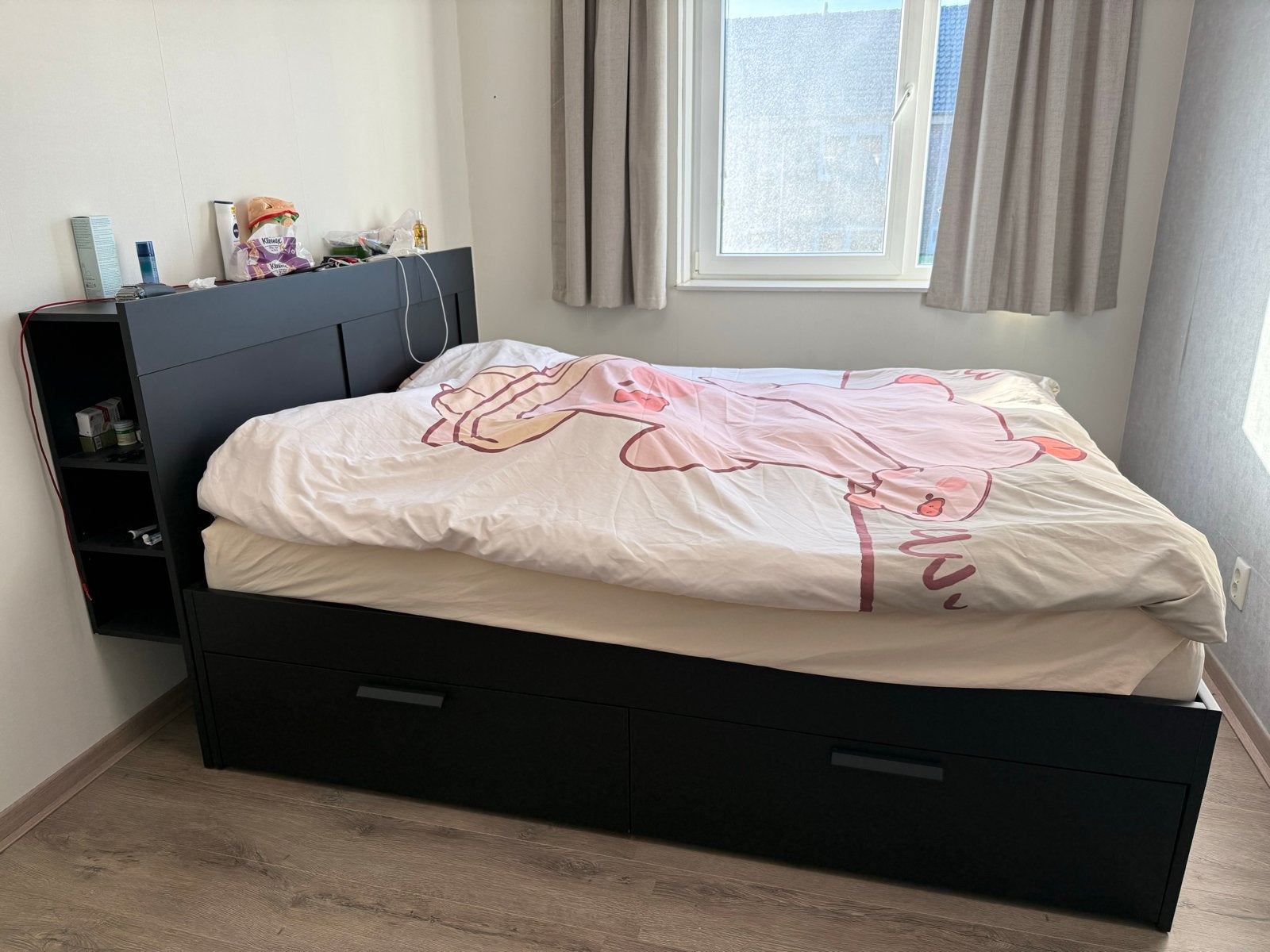 IKEA BRIMNES Bedframe met opbergruimte en hoofdeinde, Ophalen, Gebruikt, Zwart, Tweepersoons