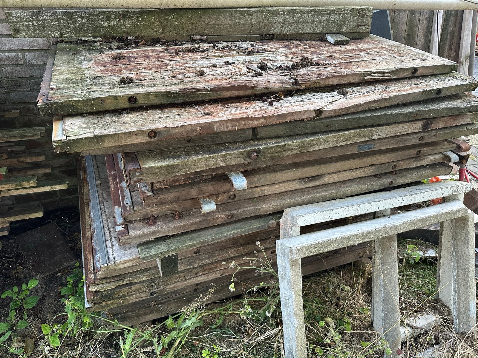 Steen Schotten - Gebruikte houten schotten, Doe-het-zelf en Verbouw, Hout en Planken, Ophalen, Gebruikt, Overige typen, 200 tot 250 cm