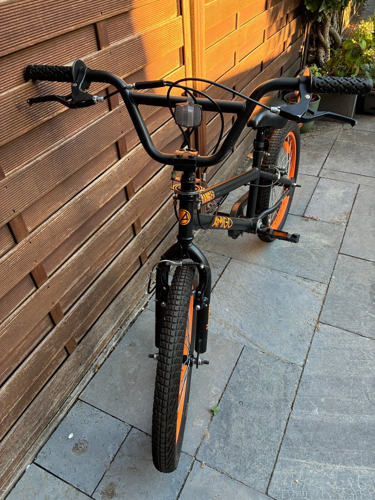 Amigo BMX fiets 20 inch - Zwart/Oranje, Staal, Velgrem, Stuur 360° draaibaar, Ophalen of Verzenden