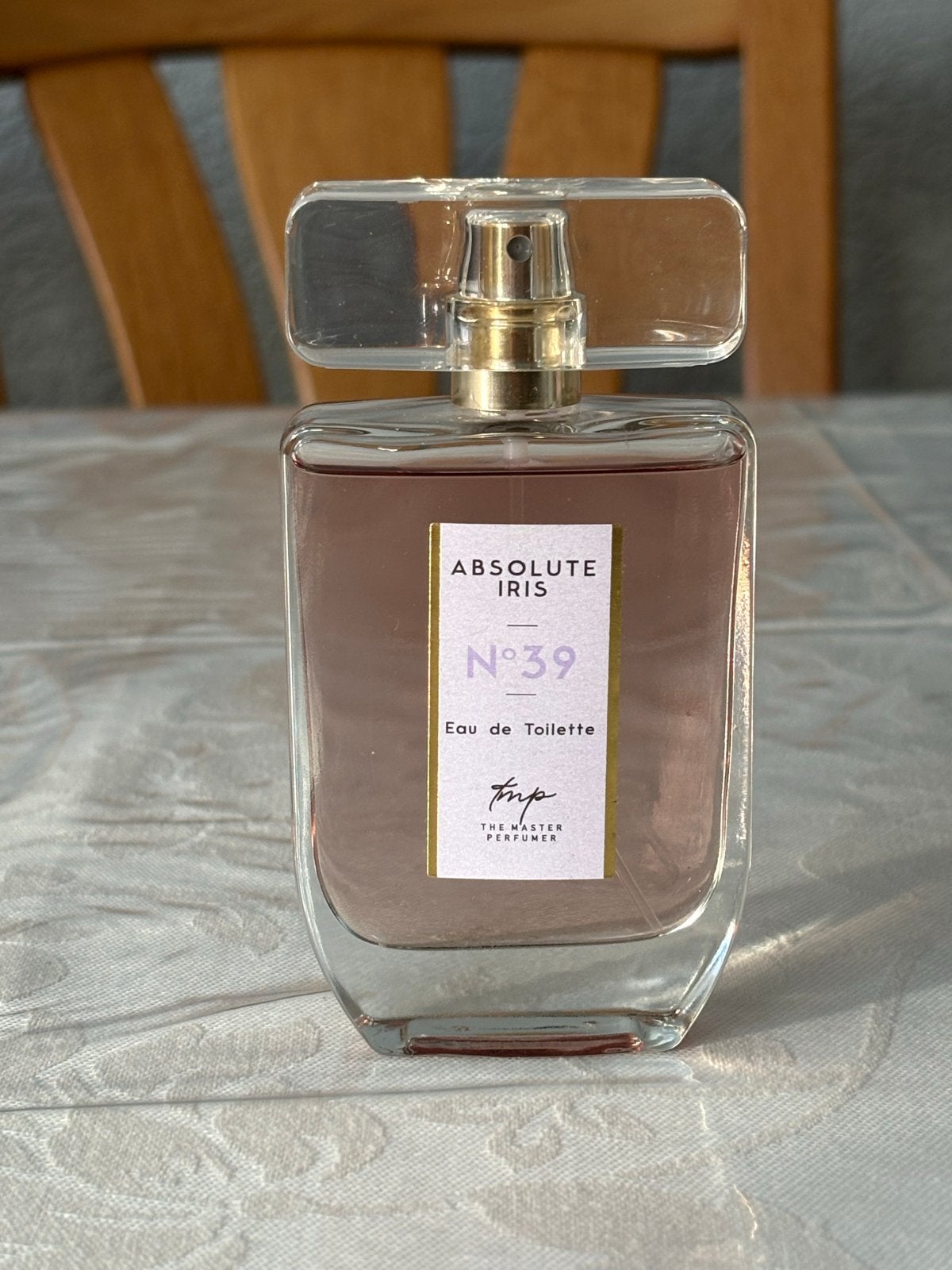 The Master Perfumer Absolute Iris N39 Eau de Toilette 50ml, Sieraden, Tassen en Uiterlijk, Uiterlijk | Parfum, Ophalen of Verzenden