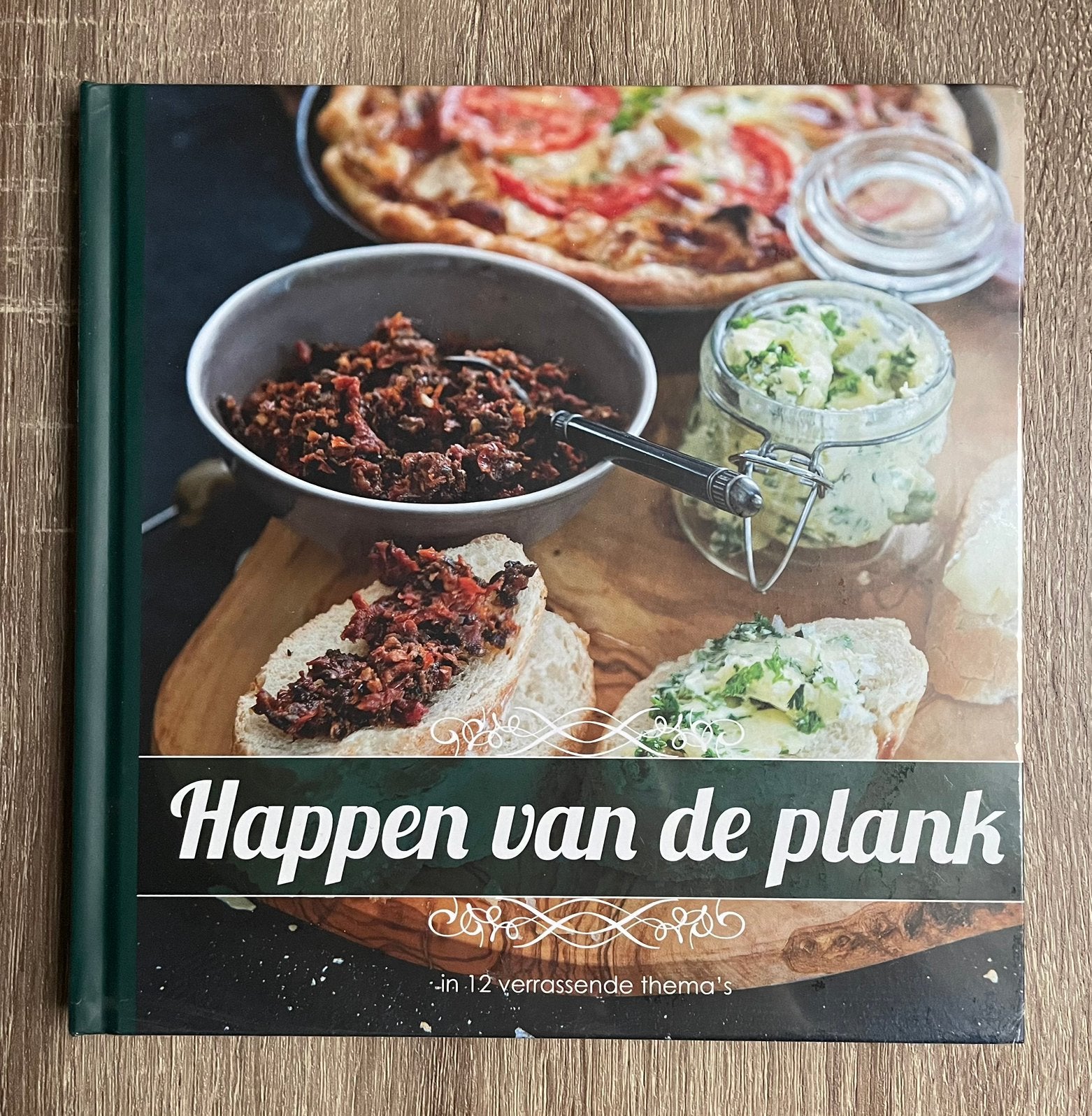 Boek “Happen van de plank”, Ophalen of Verzenden, Nieuw, Tapas, Hapjes en Dim Sum