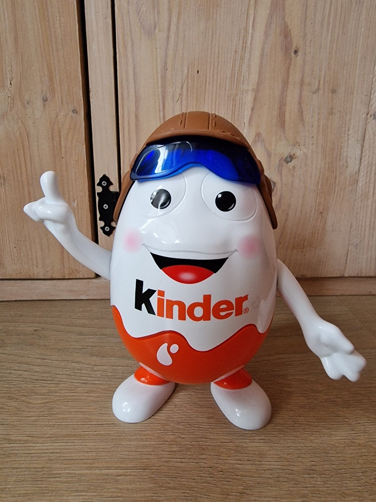 Kinder Surprise Figuur met Opbergbakje - Piloot, Ophalen of Verzenden