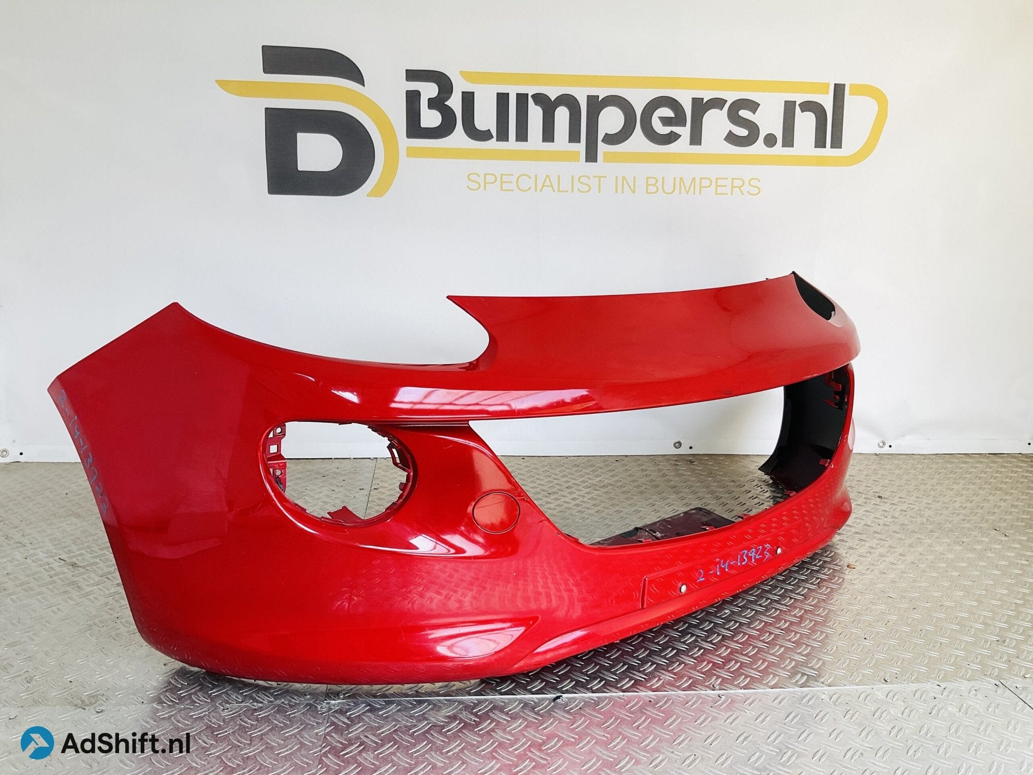 Bumper Opel Adam 2013-2019 13355266 Voorbumper 2-i4-13923z, Auto-onderdelen, Bumper