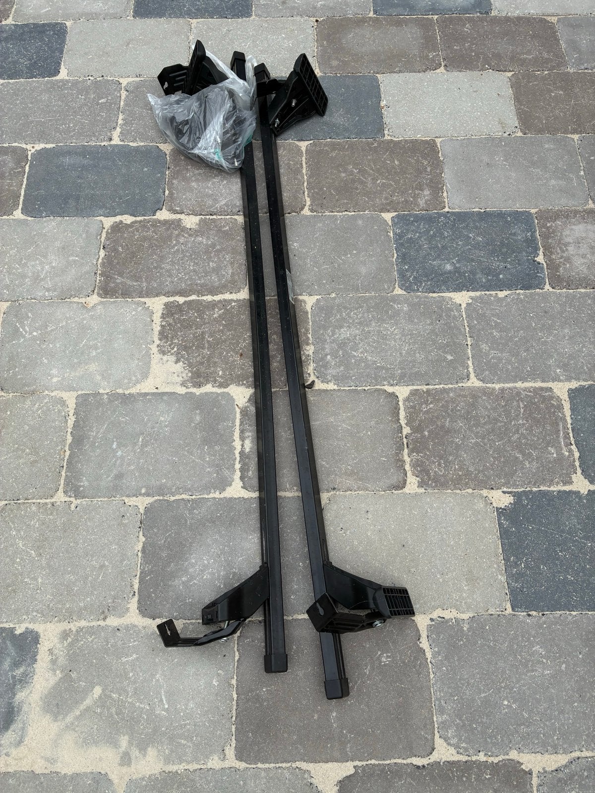 Menabo Omega L dakdragers, oa voor Renault Captur 2013-2017, Auto diversen, Dakdragers, Zo goed als nieuw, Ophalen of Verzenden