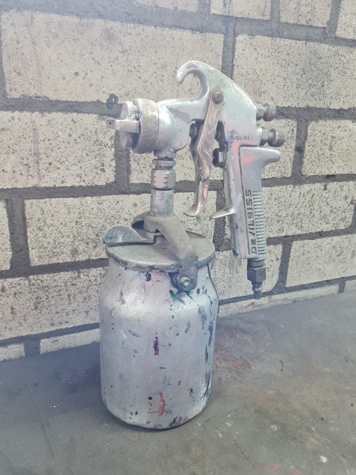 Gebruikt verfspuitpistool - DeVilbiss JGA-54, Doe-het-zelf en Verbouw, Schildersmaterialen, Ophalen