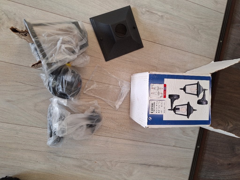 Nieuwe buitenlamp, Kunststof, Minder dan 50 watt, Wandlamp, Nieuw