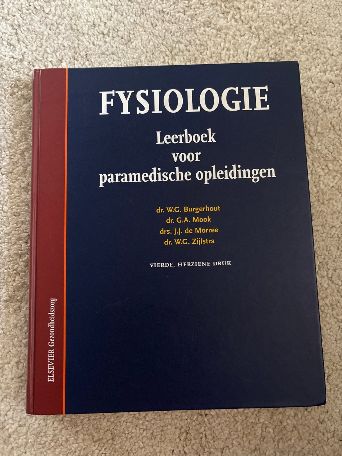 Fysiologie Leerboek voor paramedische opleidingen, Ophalen of Verzenden, Beta, Gelezen, HBO