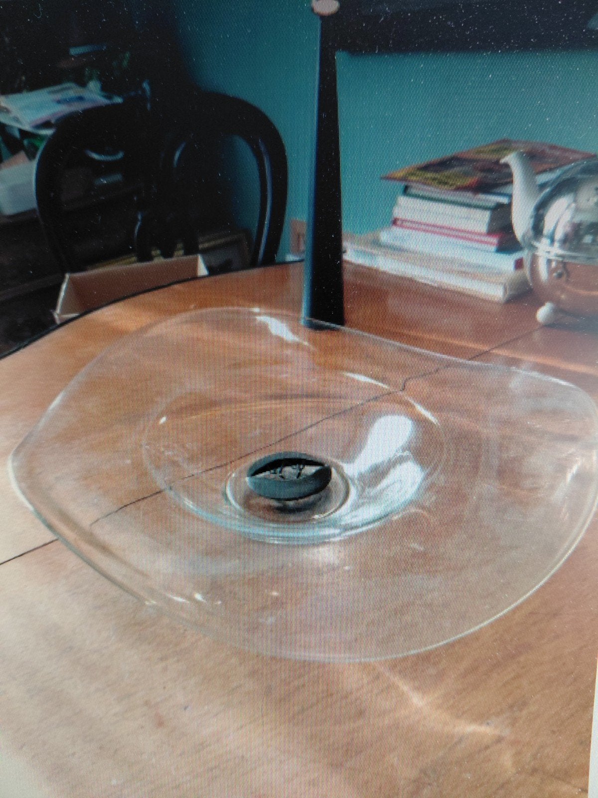 Design schaal met brons van Corry Ammerlaan, Ophalen of Verzenden, Overige typen, Glas, Handgemaakt