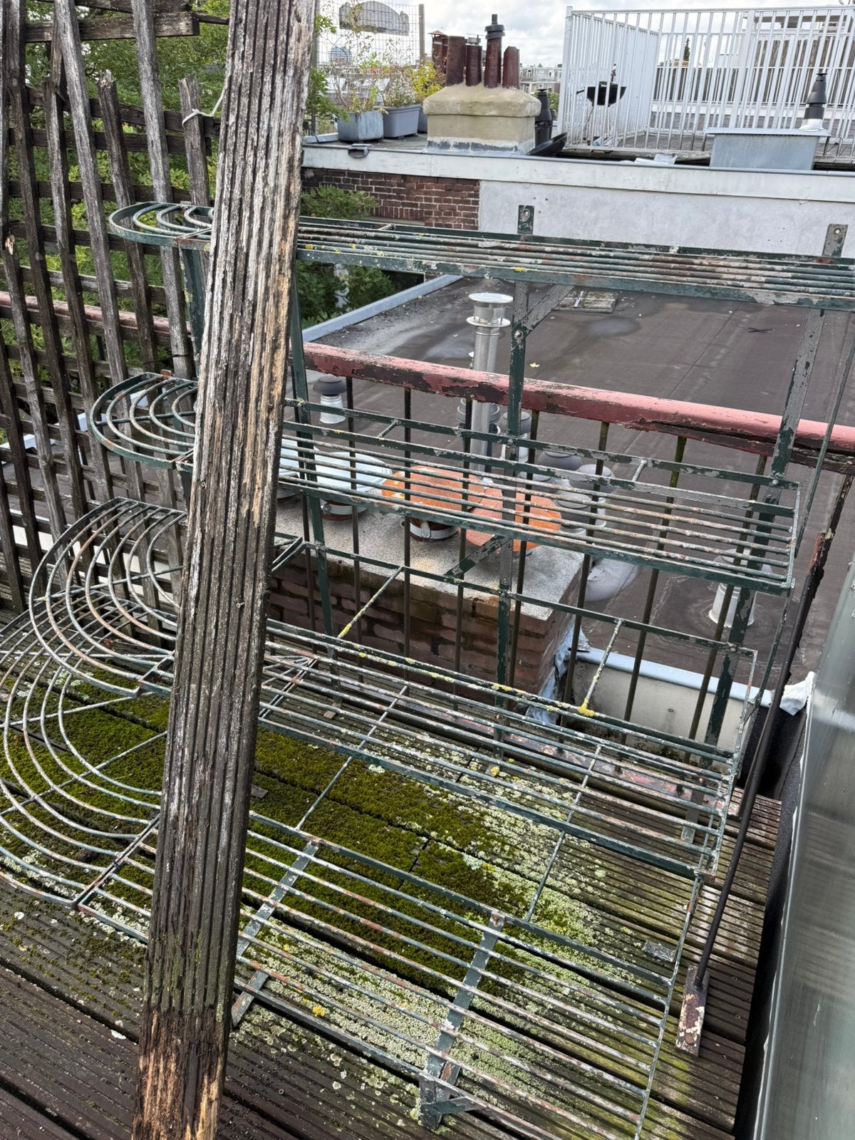 Gratis plantenrek asap ophalen, Dieren en Toebehoren, Vogels | Hokken en Kooien, Ophalen, Gebruikt, Hout, Vogelkooi