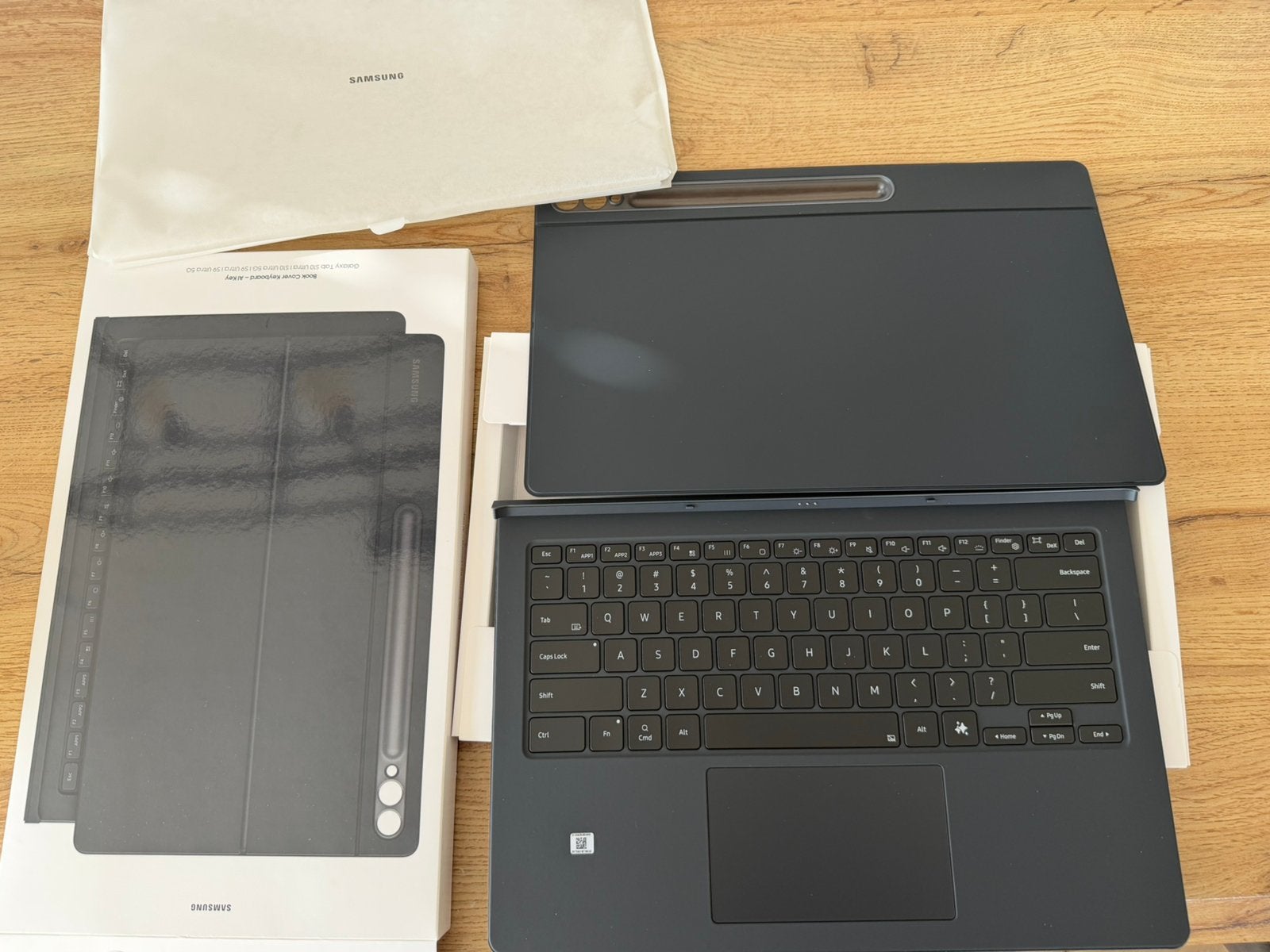 Nieuw Samsung Galaxy Tab S10 Ultra Book Cover Keyboard, 13 inch of meer, Tab S10 Ultra, Nieuw, Bescherming voor- en achterkant