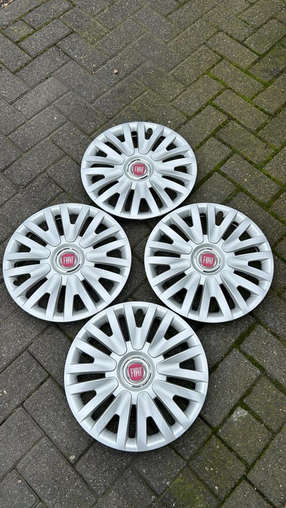 Set Fiat Wieldoppen 14 inch, Auto diversen, Wieldoppen, Ophalen of Verzenden, Nieuw