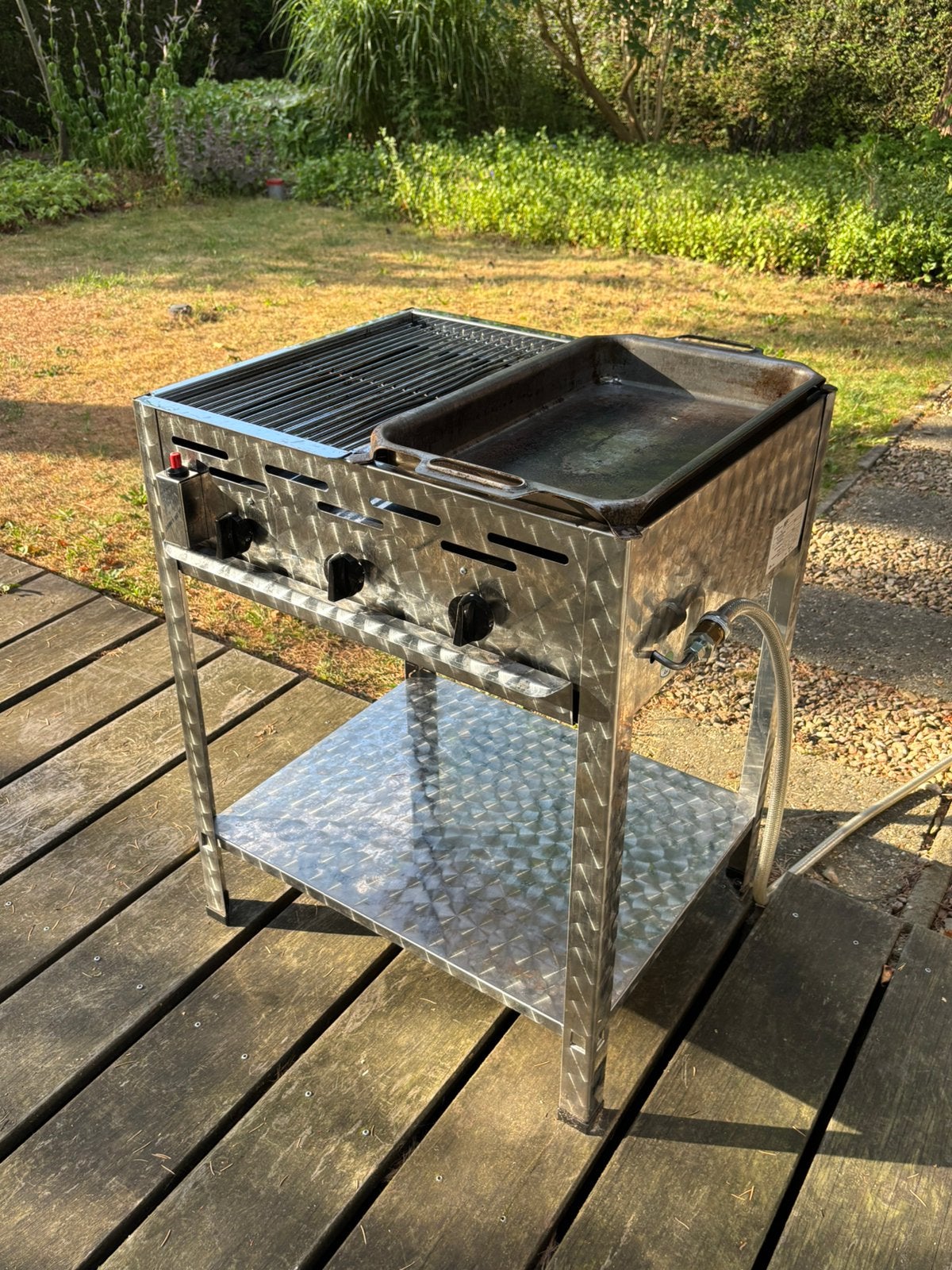 Aardgas bbq, Ophalen, Gebruikt