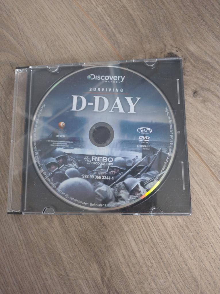 Surviving D-day DVD documentary, Alle leeftijden, Ophalen, Zo goed als nieuw, Oorlog of Misdaad