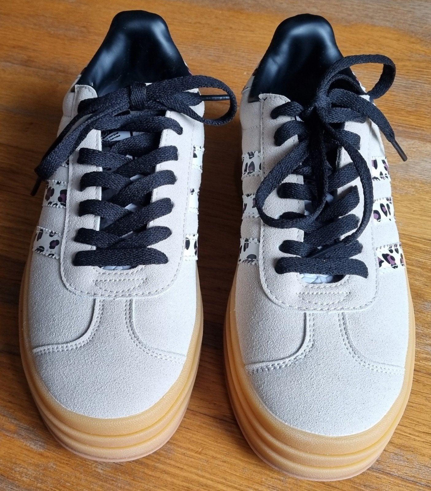 Adidas Gazelle Sneakers, Kleding | Dames, Beige, Nieuw, Ophalen of Verzenden, Sneakers of Gympen