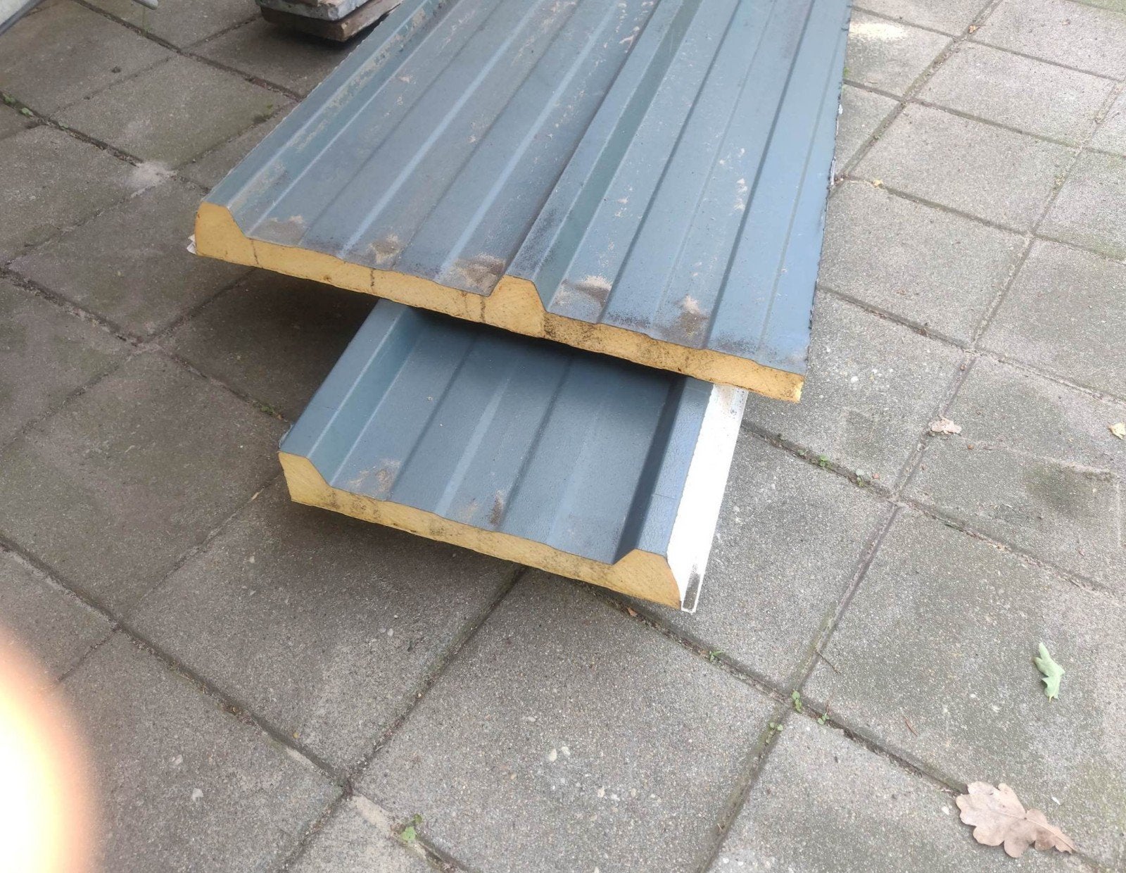 Unidek geïsoleerde dakplaat, 2-zijdig staal met PUR, Doe-het-zelf en Verbouw, Gebruikt, Hardschuim (Pir), Minder dan 5 m², 8 tot 12 cm