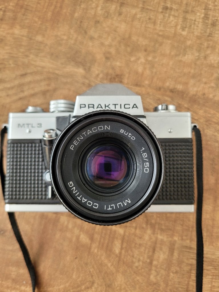 Praktica MTL3 anloge spiegelreflexcamera met toebehoren, Ophalen of Verzenden, Gebruikt, Spiegelreflex, Overige Merken