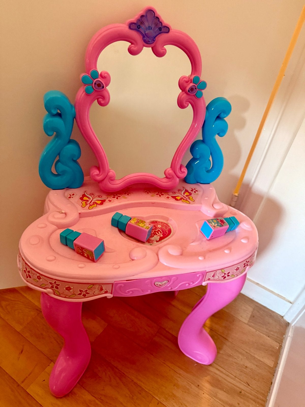 Roze speelgoed kaptafel met spiegel en accessoires, Ophalen, Gebruikt, Meisje