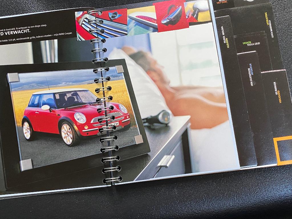 Mini one Mini Cooper 2001, Boeken, Auto's | Boeken, Zo goed als nieuw, Overige merken, Ophalen of Verzenden