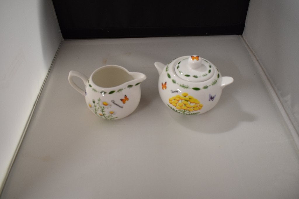 Melkkan en Suikerpot Butterfly Meadow servies, Info@detagrijn.com, Overige typen, Nieuw, Ophalen of Verzenden