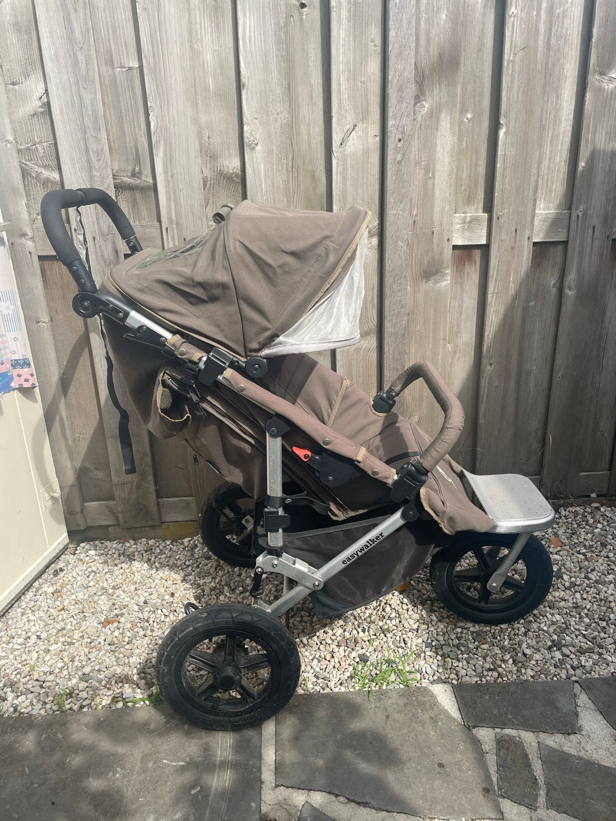 Easywalker kinderwagen - legergroen/bruin, Gebruikt, Kinderen en Baby's, Buggy's, Gebruikt, Overige merken, Verstelbare rugleuning