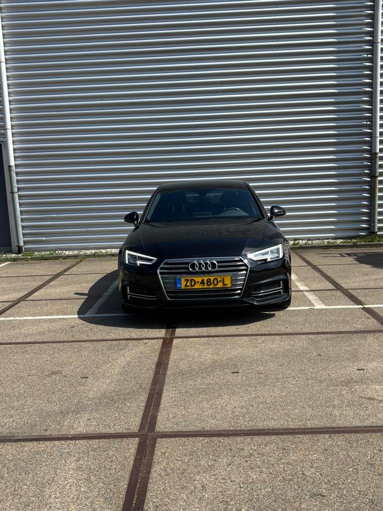 Audi A4 2.0 Tfsi Mhev 190pk S Tronic 2019 Zwart, Auto's, 1984 cc, A4, Zwart, Origineel Nederlands