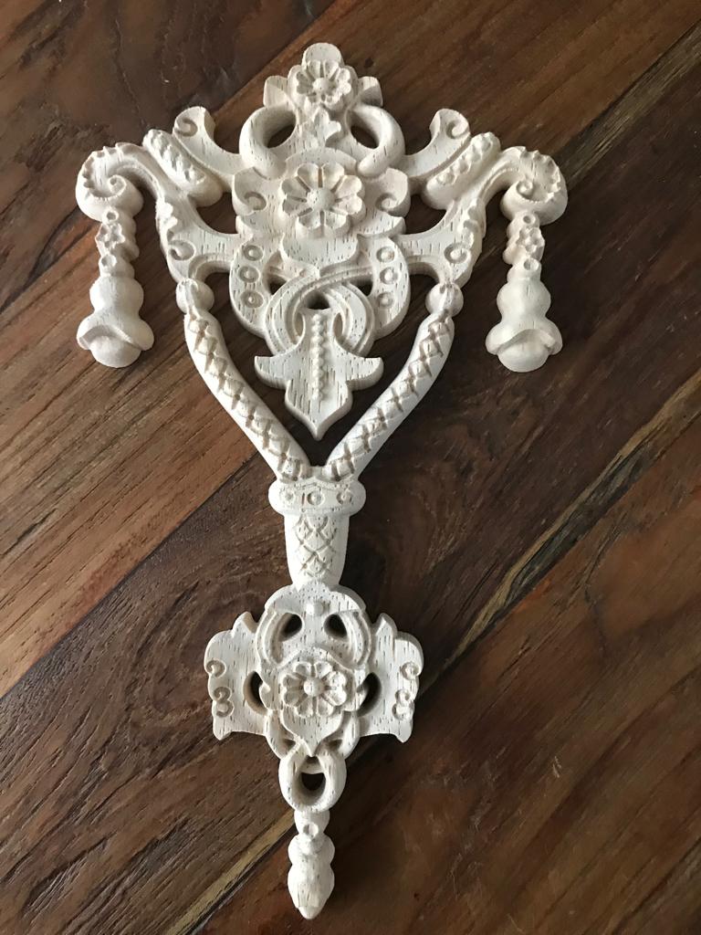 Houtsnijwerk ornament applique brocant 24 cm console, Brocante, Nieuw, Ophalen of Verzenden, https://verburgtvintage.nl/#contact